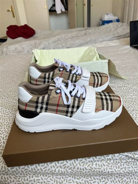 replica burberry heels